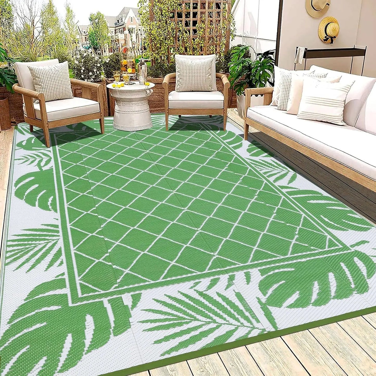 6'x9' Waterproof Reversible Plastic Straw Portable Outdoor Rug for Patio , Area Rug, or Camping
